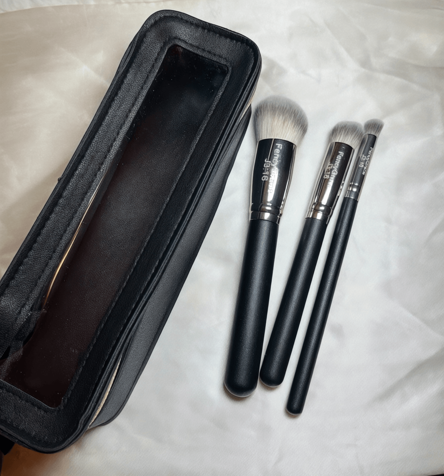Kit 3 pinceaux maquillage Haute qualité