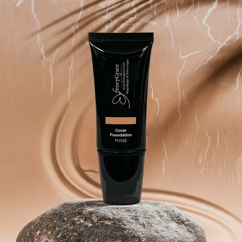 Fond de teint couvrance totale vegan FencyGrace - Dina 133 - Fencygrace