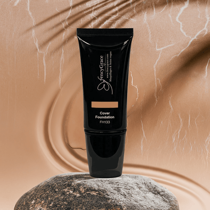 Fond de teint couvrance totale vegan FencyGrace
- Dina 133