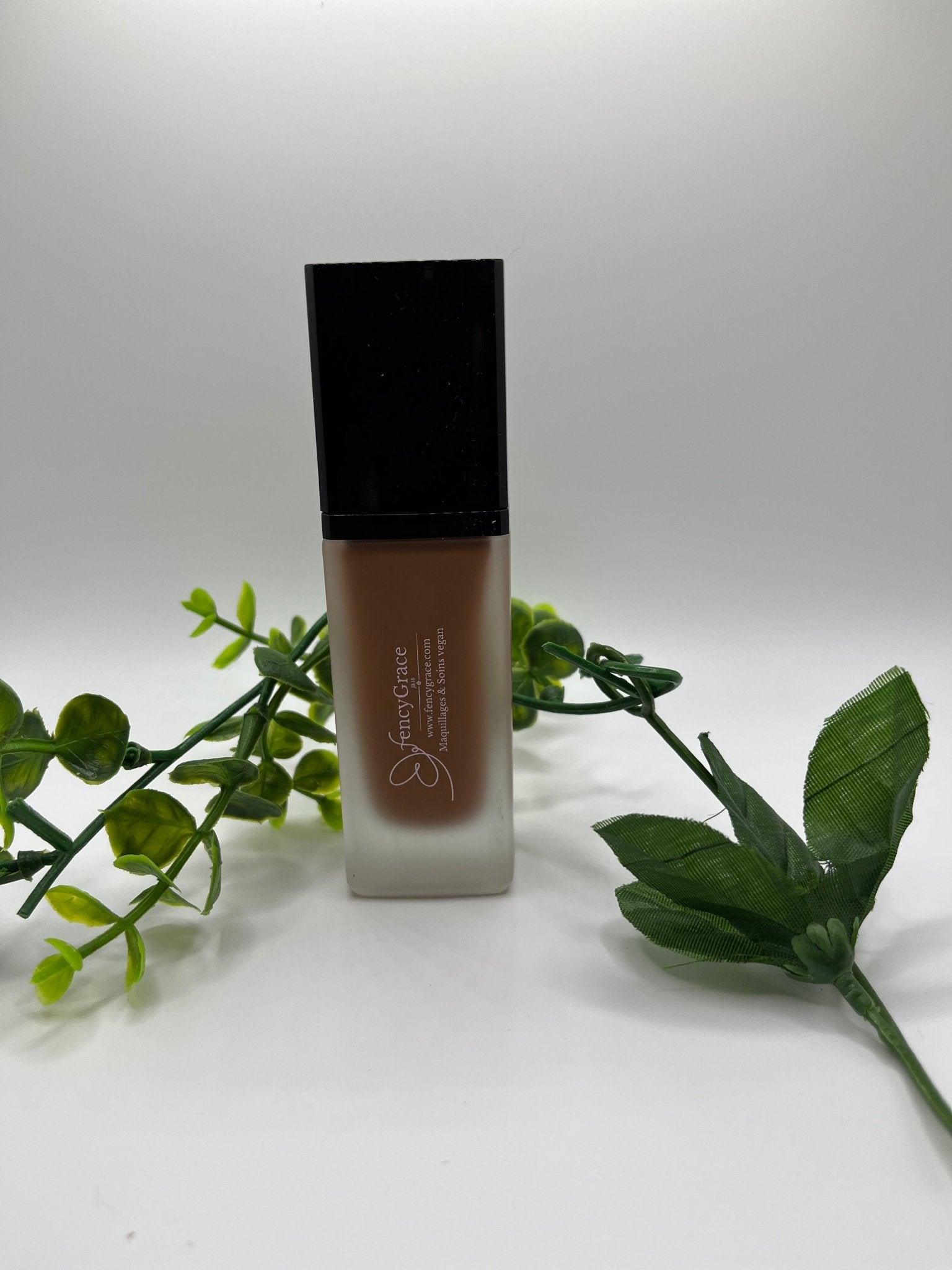 Fond de teint liquide Miriam 101 - Fencygrace