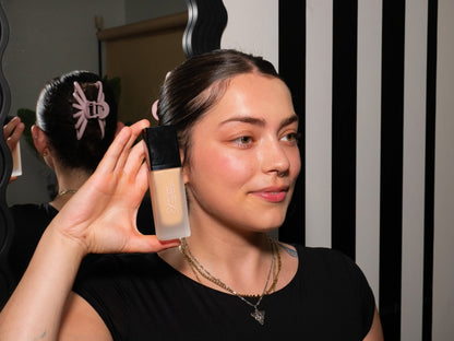 Fond de teint vegan hydratant FencyGrace - Elisabeth 103 - couvrance naturelle - fini lumineux - longue tenue - Fencygrace