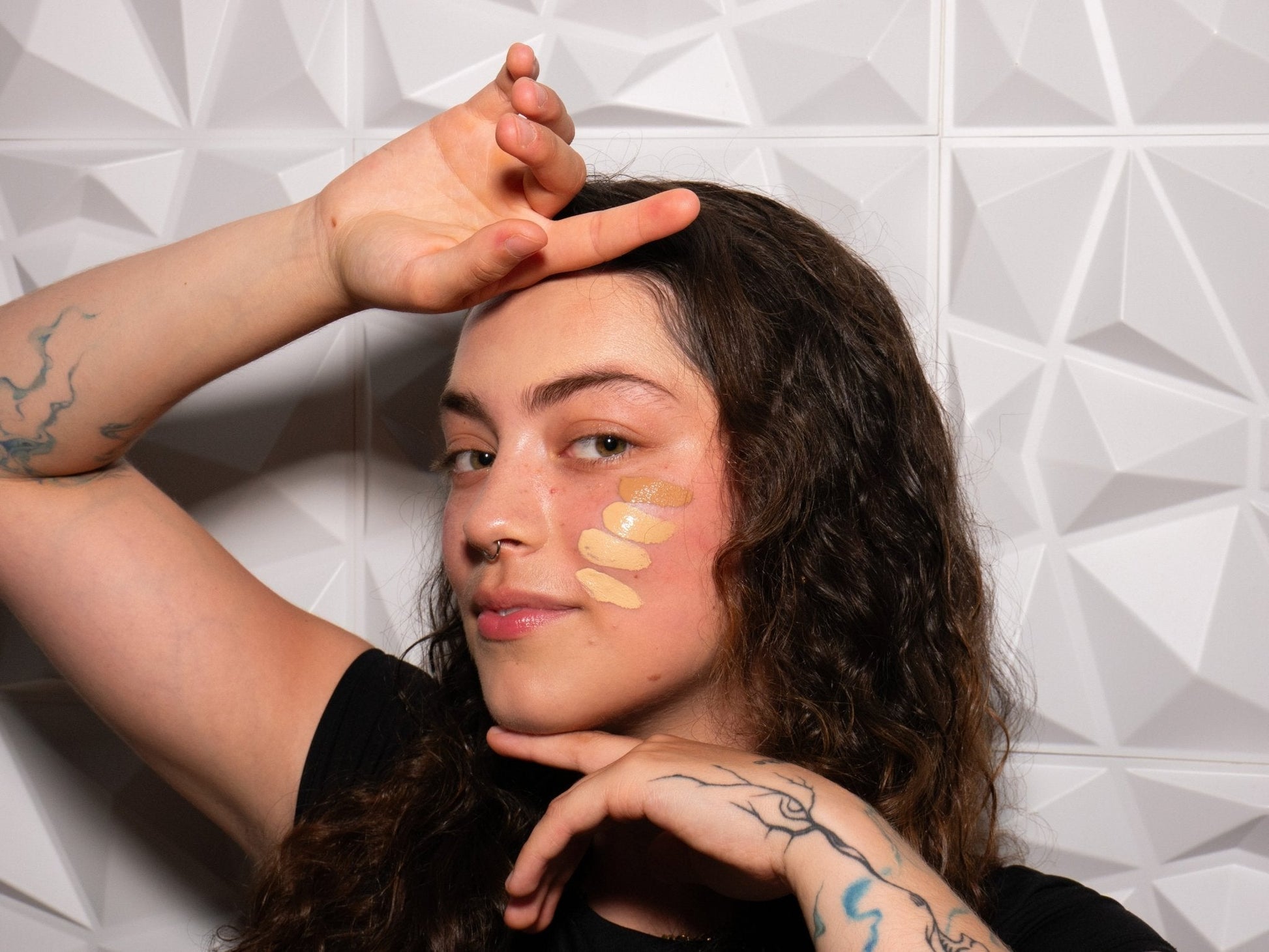 Fond de Teint Vegan Hydratant – Fini Lumineux & Naturel | FencyGrace - Fencygrace