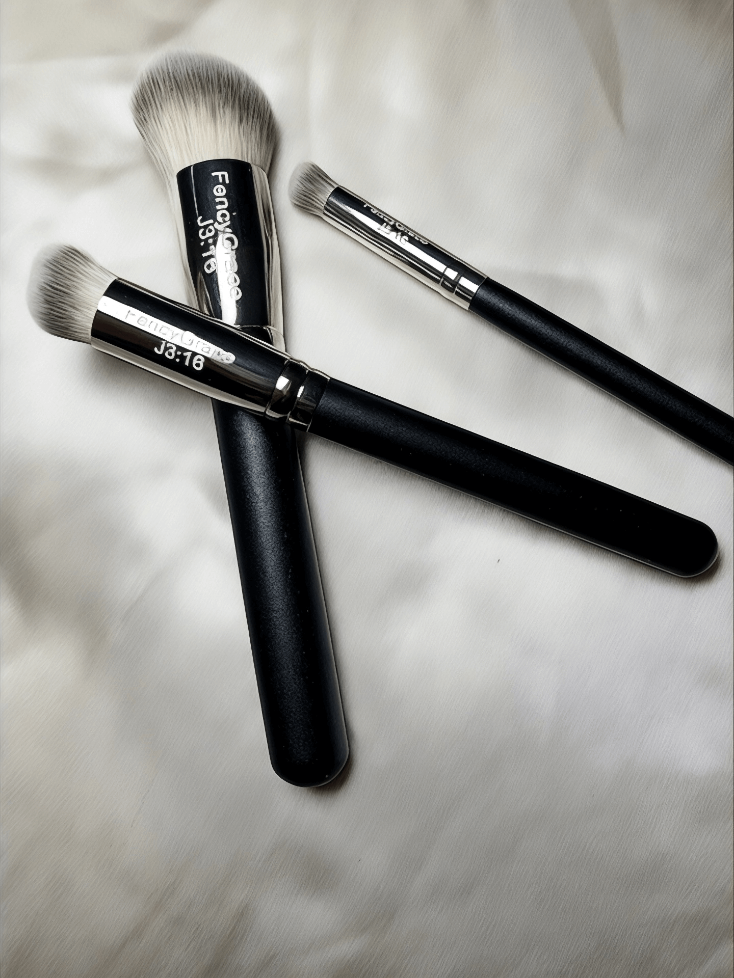 Kit 3 pinceaux maquillage Haute qualité - Fencygrace