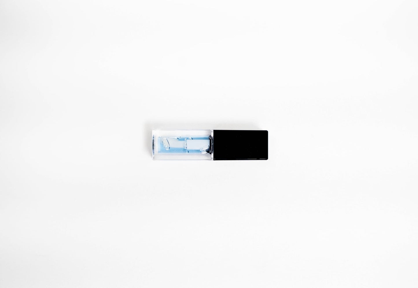 L’huile Soin des Lèvres aux fruit - FencyGrace 100% végane - Fencygrace