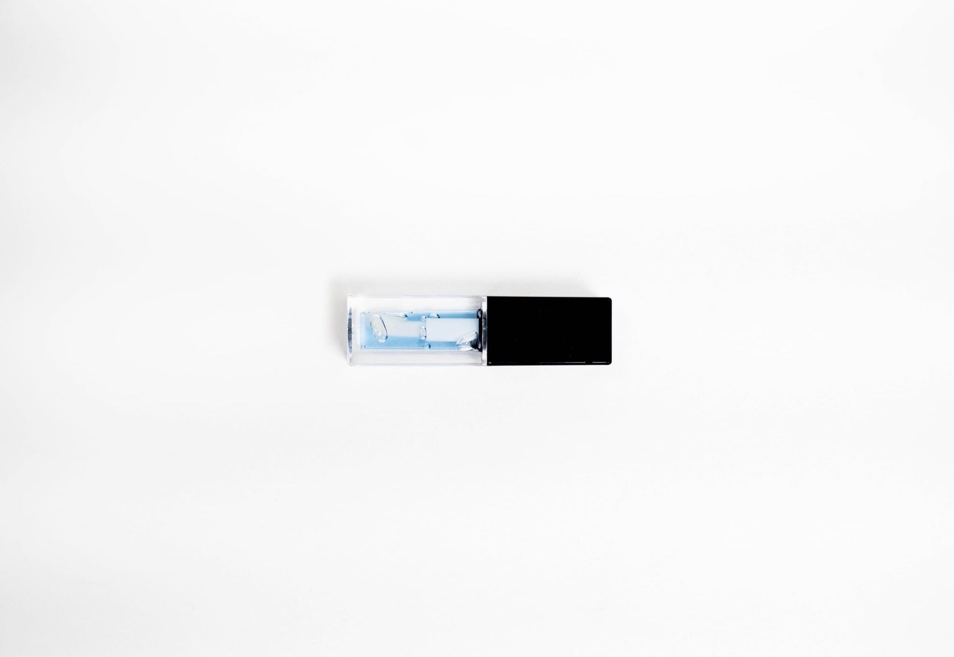 L’huile Soin des Lèvres aux fruit - FencyGrace 100% végane - Fencygrace