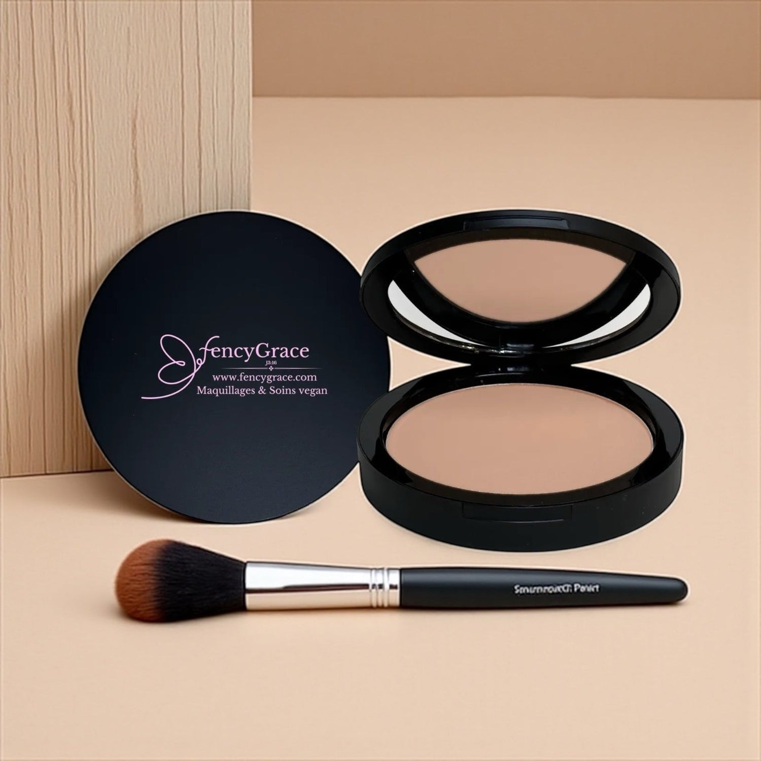 Poudre Compacte Végan – Fini Naturel & Teint Unifié | FencyGrace | Disponible en Plusieurs teintes - Fencygrace