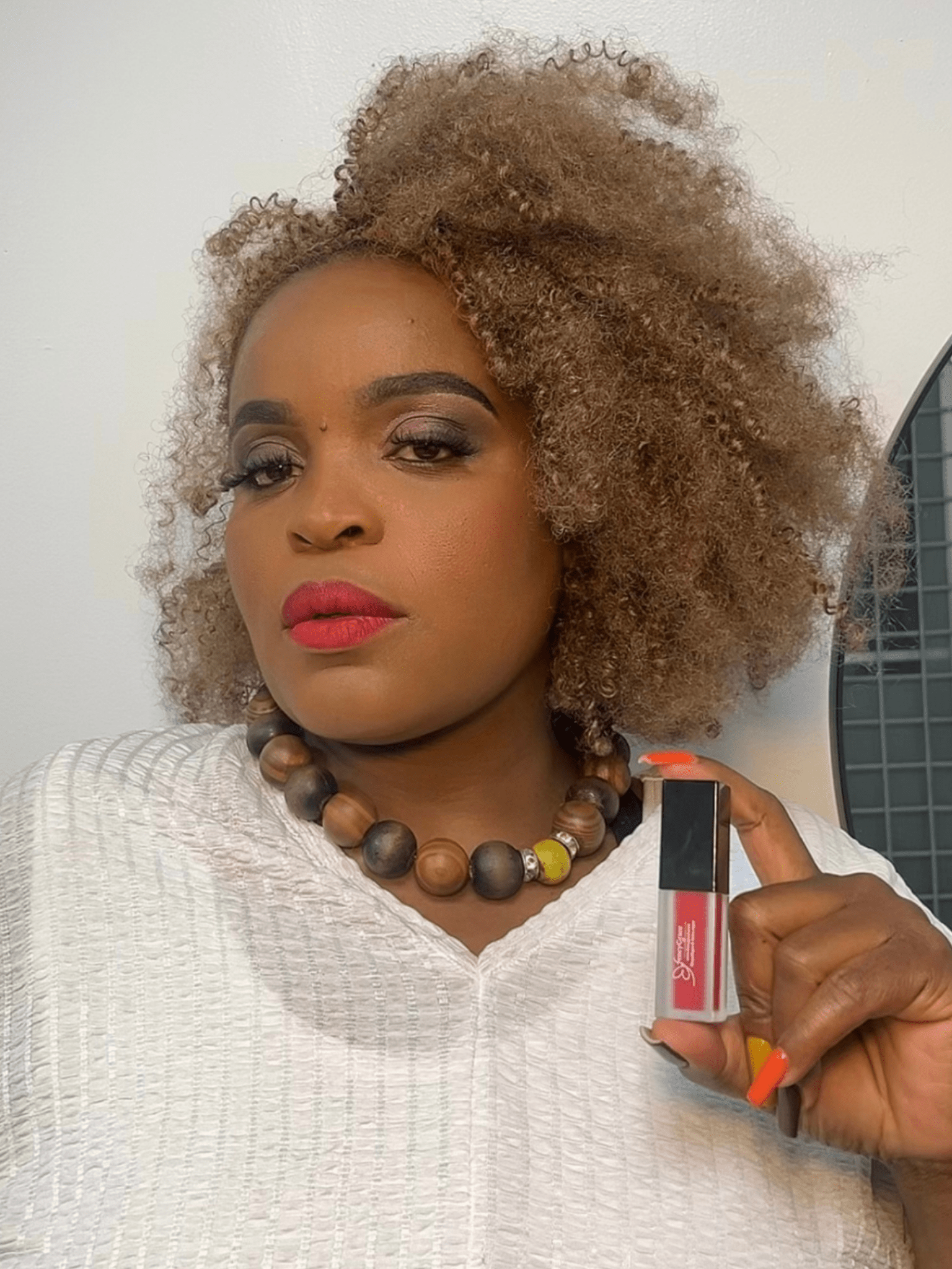 Rouge à Lèvres Matte Taupe 70 – Fini Velouté & Végan - Fencygrace